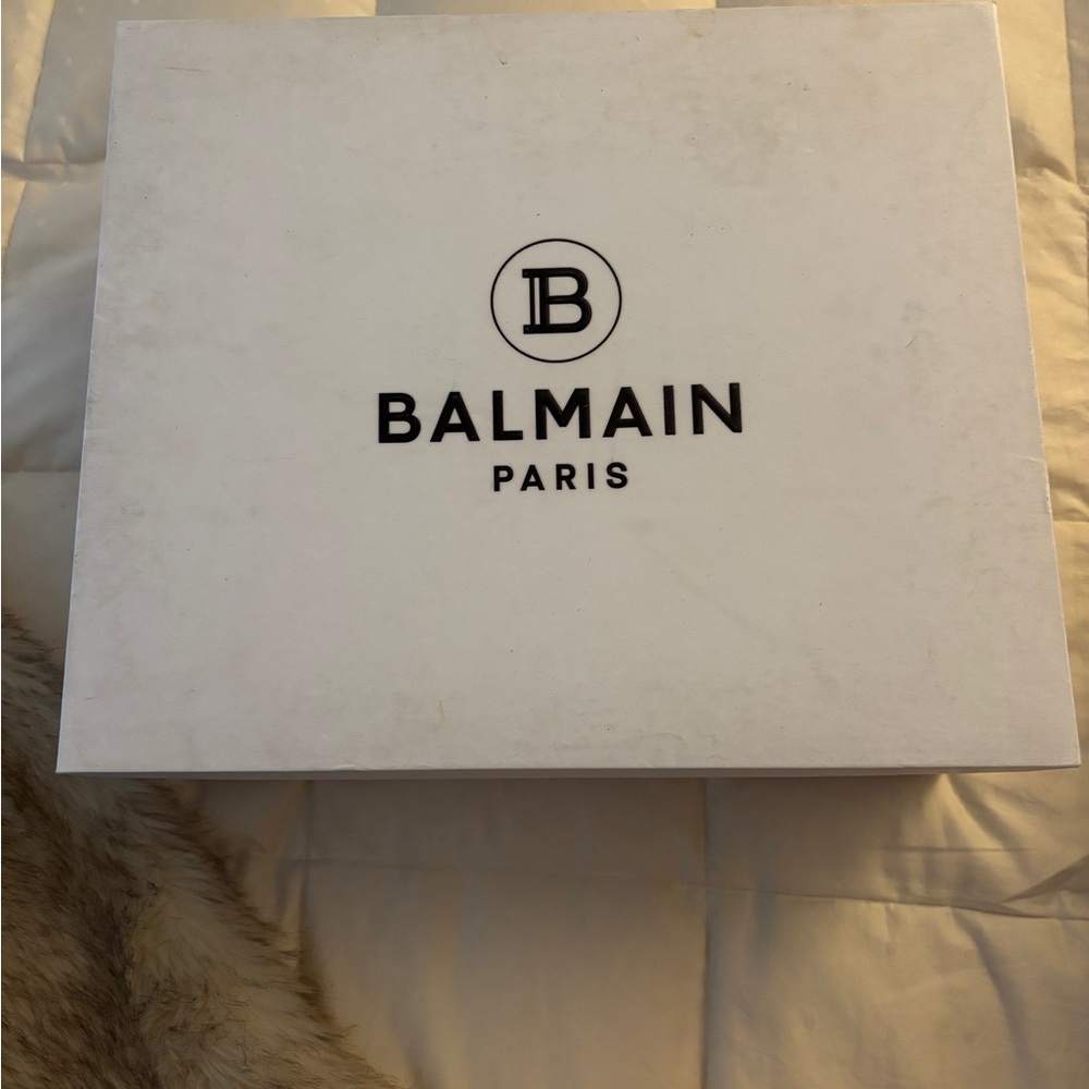 Balmain Women's Sneakers - White